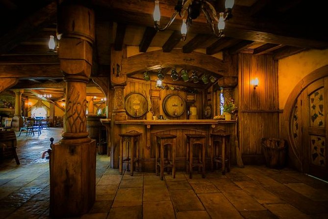 2 Day Waitomo Caves, Hobbiton Movie Set and Rotorua Tour from Auckland - Price and what $1,222.53 per person really buys