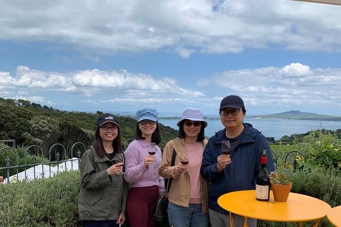 4.5-Hour Scenic Wine Tour with Private Guide & Up to 12 Tastings - Stop 2: Mudbrick Vineyard tasting block