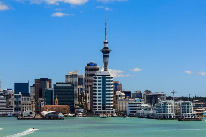 Arrival Transfer: Auckland Airport to Auckland Central City Centre - Price and value: why $26.06 can be a smart move