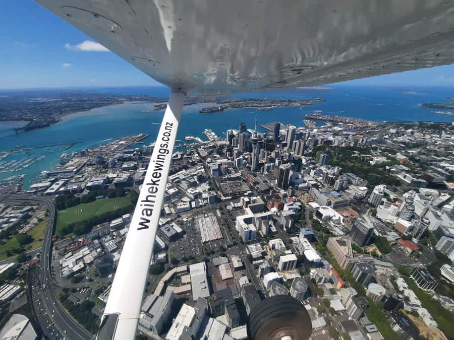 Auckland: Auckland City & Hauraki Gulf Scenic Flight - Tracking the Hauraki Gulf: Motuhie, Browns Islands, and the Island Maze