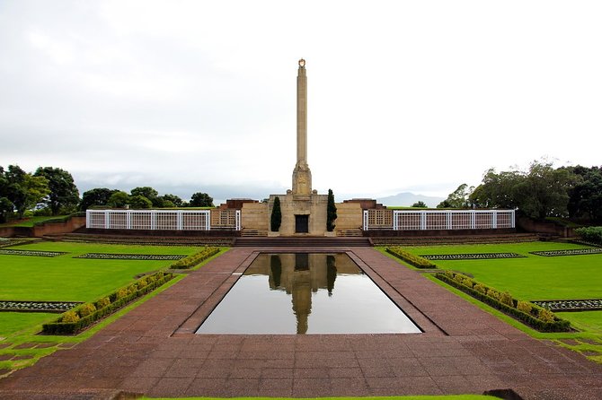 Auckland City Discovery Experience - Private Tour From Auckland - Parnell Rose Garden and Parnell Village: park calm in the middle of the day
