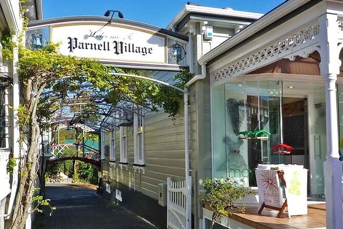 Auckland City Highlights Private Tour - Bastion Point and the MJ Savage Memorial: history with a view