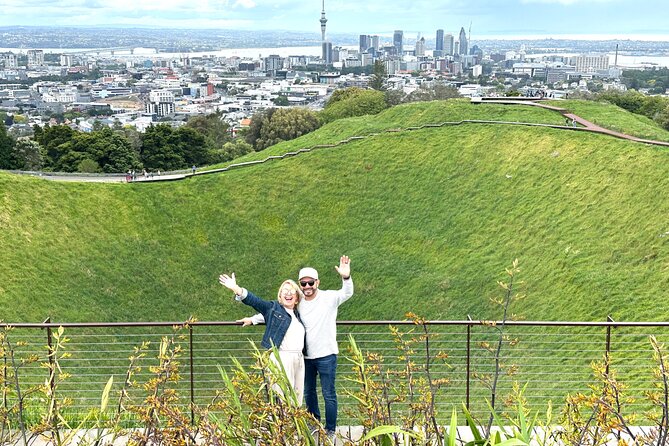 Auckland City Small-Group Morning Discovery Tour - Queen Street and Ponsonby: city center flavor before the harbor views