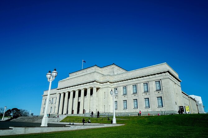 Auckland Full Day Attractions & Museums Tour - Mount Eden (Maungawhau): The View Stop You’ll Remember