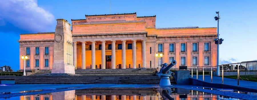 Auckland: Full-Day City Tour - Mt Eden to One Tree Hill: the fastest way to read Auckland