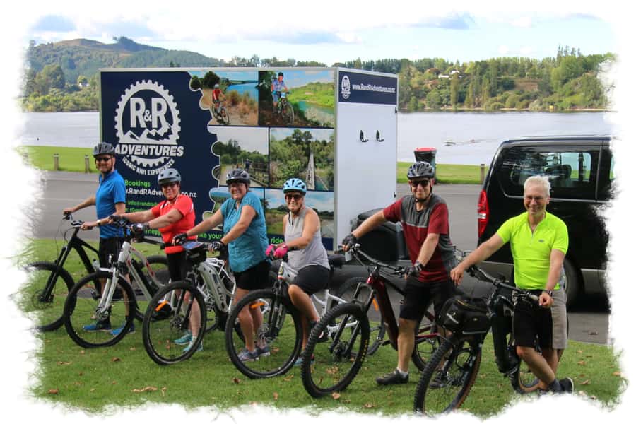 Auckland Half-Day Ebike Tour Excursion - Western Springs and the lake loop: city green without the hiking
