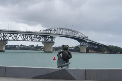 Auckland Highlights Full Day Guided Tour - Westhaven Marina and Auckland Harbour Bridge: Water Views That Set the Tone