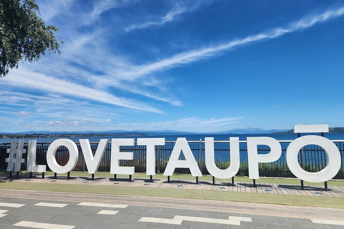 Auckland: Rotorua, Taupo, Waiotapu & Huka Falls Private Trip - A Full-Day Geothermal and Waterfalls Route from Auckland