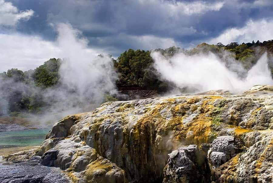 Auckland: Rotorua Wai-O-Tapu & Activity Combinations - Should you book this Auckland to Rotorua Wai-O-Tapu combo day?