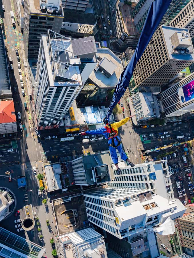 Auckland: SkyJump & SkyWalk Combo - SkyWalk on the outside of the Sky Tower: 192m, 1.2m wide, and no walls
