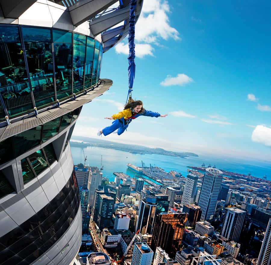 Auckland: SkyJump with Sky Tower Entry Ticket - Sky Tower entry after your jump: use the ticket for real city views