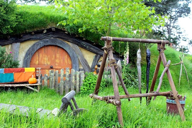 Auckland to Hobbiton Movie Set Private Tour - Auckland to Hobbiton by Mercedes: what the drive really gives you