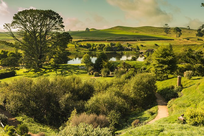Auckland to Hobbiton Movie Set Private Tour - Where this tour fits in your New Zealand plans