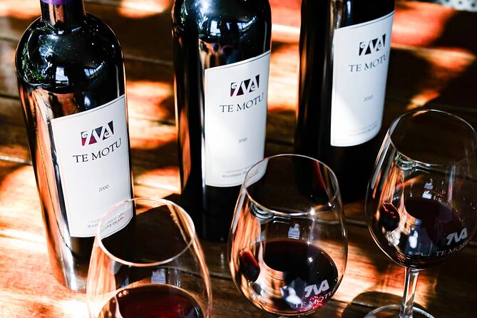 Boutique Waiheke Island Wine, Gin and Food Tour - Stop 2 at Jasper Ridge Estate: Rosé Buzz and World-Class Wine Variety