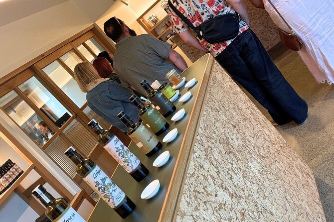 Boutique Waiheke Island Wine, Gin and Food Tour - How the 6 Hours Work: Five Stops Without Feeling Like a Sprint