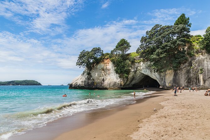Cathedral Cove with the Lost Spring Hidden Spa - Two famous stops, one efficient Coromandel day