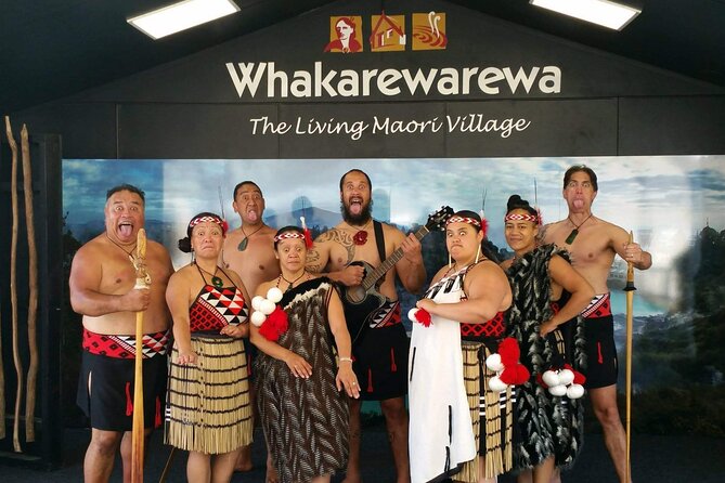 Ex Auckland: Rotorua Māori Village with Haka and Hot Springs - Stop 1 and road time: what you’re really doing between Auckland and Rotorua