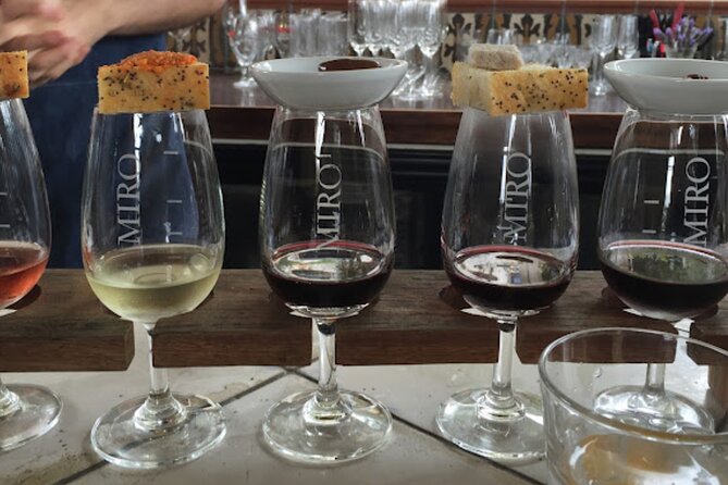 Flavours of Waiheke, wine, beer, spirits INCLUDES lunch - MAX 11 - Casita Miro: Spanish-inspired vineyards and a 5-wine food pairing