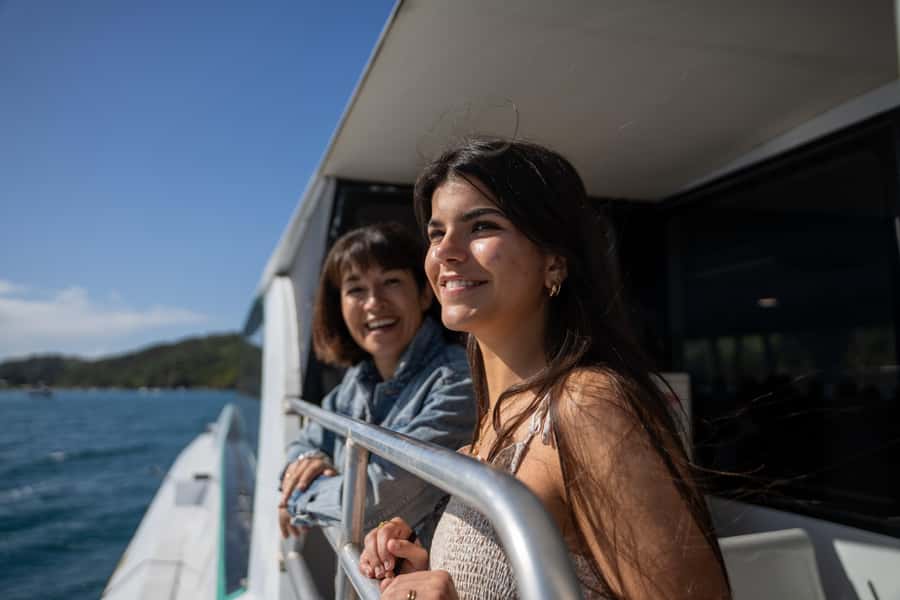 From Auckland: Taste Of Waiheke Island Day Tour - From Auckland Harbour to Waiheke: Ferry Time and the Day Rhythm