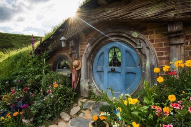 Hobbiton and Waitomo Caves Arrive in Comfort and Style - Key highlights you’ll actually care about