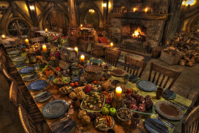 Hobbiton Movie Set Banquet Experience Private Tour From Auckland - Auckland to Hobbiton: pickup, coffee stop, and Waikato views