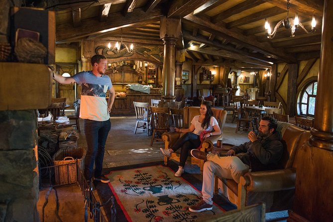 Hobbiton Movie set & Waitomo Caves Small Group Tour From Auckland - Waitomo Glowworm Caves: The Famous Grotto and the Boat Ride Through the Dark
