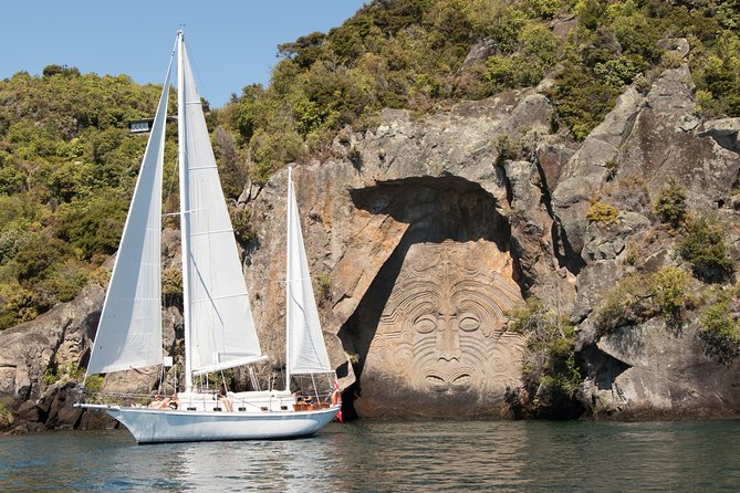Lake Taupō Private Day Tour from Auckland to Māori Rock Carvings - Key Highlights You’ll Actually Care About