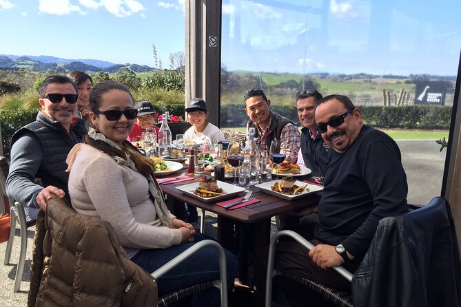 Matakana Scenic Coastal Getaway from Auckland - Stop 1: Matakana Estate and a flight of classic and bold styles
