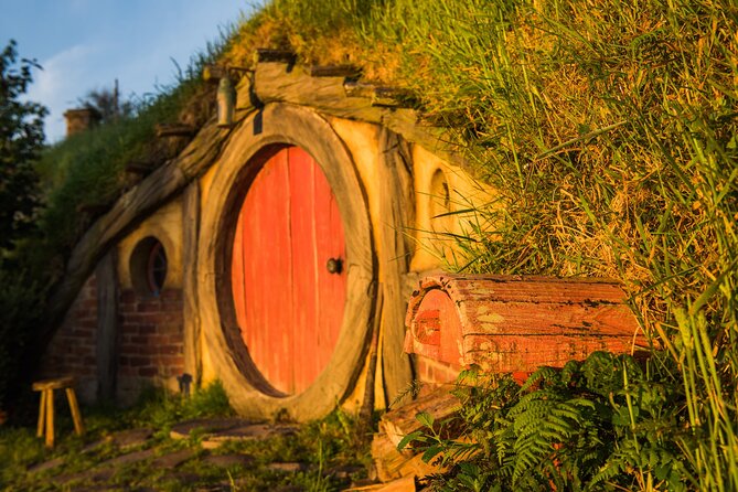 Private 3 Days Tour From Auckland: Hobbiton, Hamilton, Rotorua & Waitomo Caves - Why this Auckland-to-Rotorua route works in 3 days