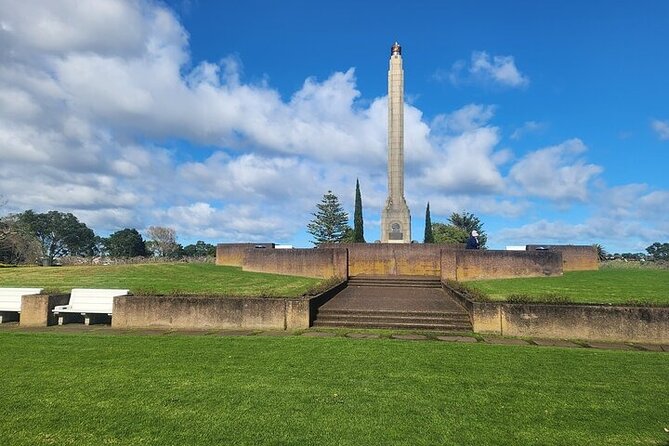 Private Auckland Best Top 5 Spots Half day Tour - Mount Eden for an hour: the viewpoint time slot you’ll appreciate