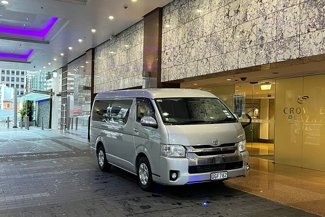 Private Mini Van Transfer From Auckland Airport to Auckland City - Finding Your Driver: the name-board inside the terminal