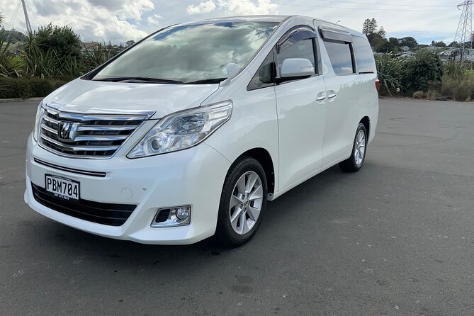 Private Mini Van Transfer From Auckland Airport to Auckland City - Door-to-door in Auckland Central: landing where you’ll actually stay