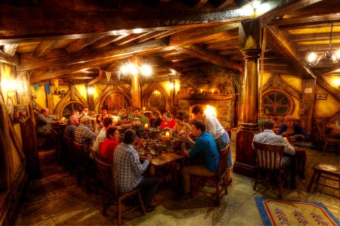 Private tour - Hobbiton Movie Set Evening Banquet Return from Auckland - Private Evening Banquet Tour: What makes Hobbiton feel different at night