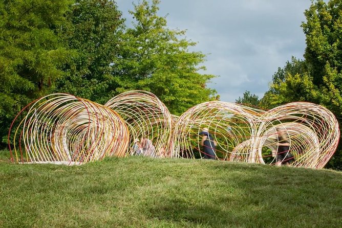 Private Tour - Horse Riding, Wine Tasting and Art Trail - A private 6-hour Auckland day that actually feels like a day out