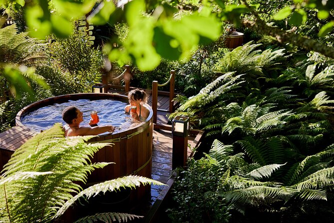 Private Tour - Horse Riding, Wine Tasting and Art Trail - Lunch and wine tasting: a countryside break that’s included on purpose