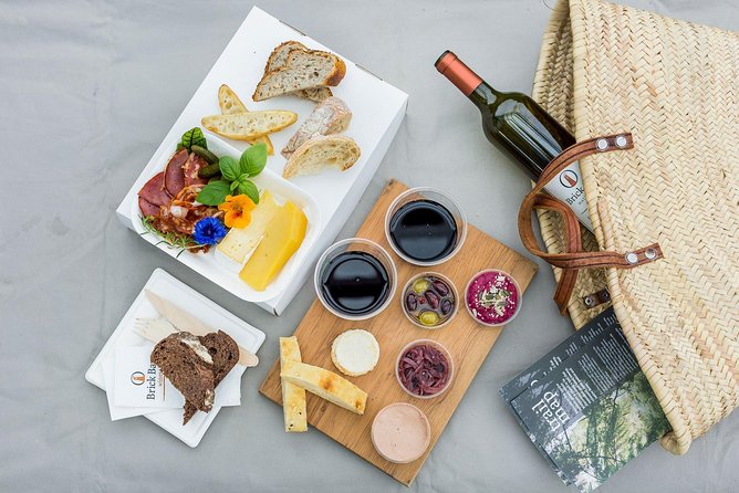 Private Tour - Horse Riding, Wine Tasting and Art Trail - Price and value: when $465.43 per person feels fair
