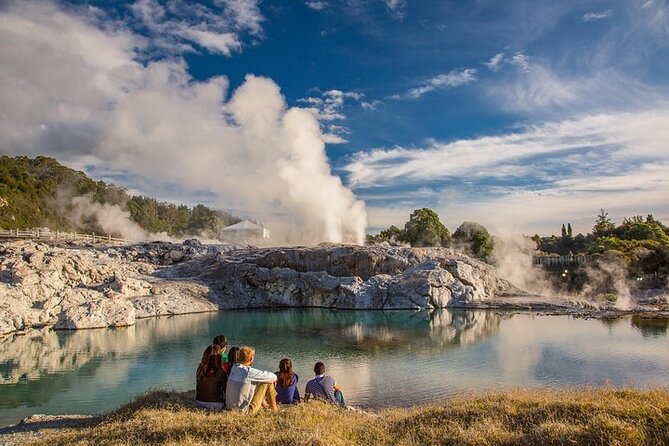 Private Tour to Rotorua’s Natural wonders and Māori Arts & craft. - Rotorua in One Private Day: What You’ll Really Be Doing