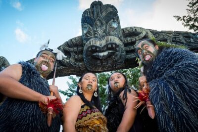Rotorua Cultural & Geothermal Small Group Tour From Auckland - Route stops that break up the drive (and help you read the country)