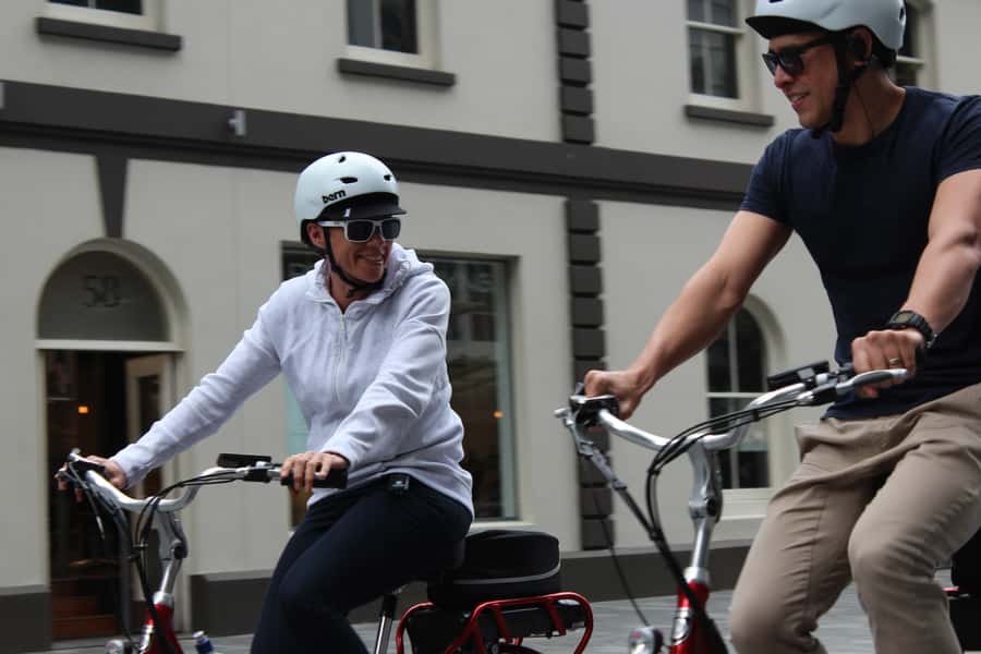 The Inside Loop: See Auckland's Coolest Neighbourhoods - Your E-Bike Setup: Comfort, Safety, and the Nice Tech Touch