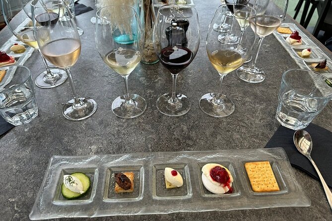 Waiheke Island Gourmet Food and Wine Tour - What you actually eat and sip (and what can change)