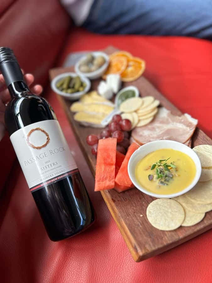 Waiheke Island: Scenic Wine Tour on Double Decker Bus - Practical tips so the day goes smoothly