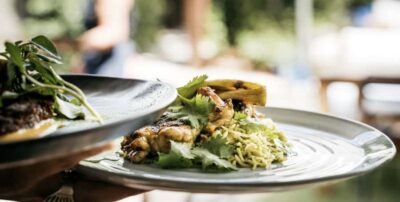 Waiheke Island: Wine Tour & Lunch at Award Winning Venue - From Matiatia Wharf to the Onetangi Valley