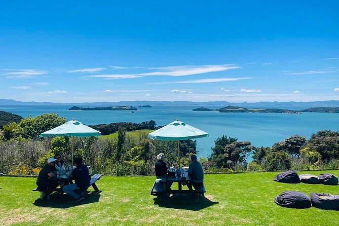 Waiheke Island Wine Tour with Tastings & Gourmet Beachfront Lunch - Duration, Group Size, and How That Affects Your Day