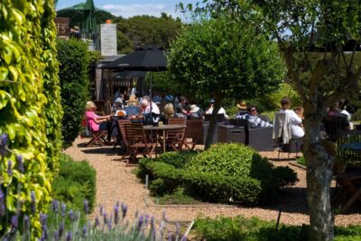 Waiheke Island Wine Tours - PREMIUM Wines - Max 11 clients ! - Getting to Waiheke: ferry timing and how pick-up works