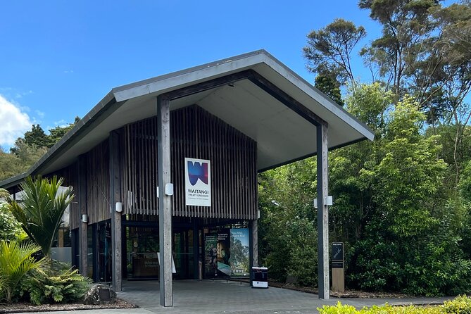 Waitangi Treaty Ground Day Trip Private Transport From Auckland - Price and Value: How $496.46 Per Group Really Adds Up